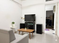Sembawang Hills Estate (D20), Terrace #547423871